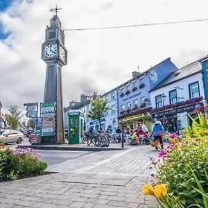 https://dun-maeve-guesthouse.westport-hotels.com